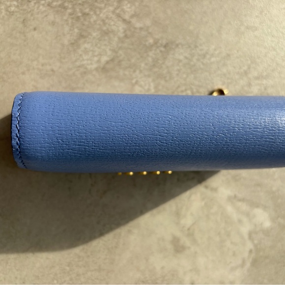 Gucci Script Zip Around Wallet NWOT - Picture 8 of 9